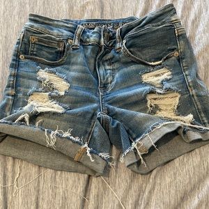 AE Next Level Stretch High-wasted Shorts w Lace Pockets - Size 6